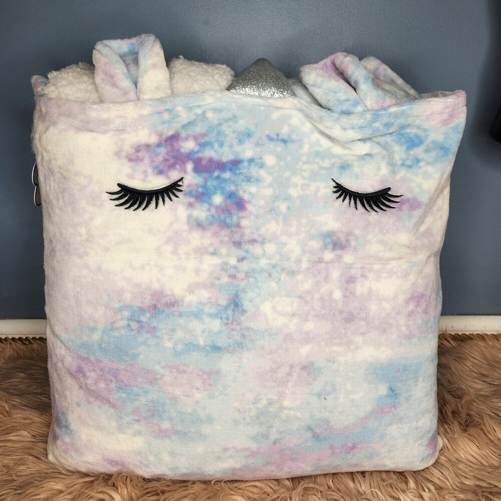 NWT  LIMITED TOO REVERSIBLE & ULTRA SOFT PLUSH 1 PIECE COMFORTER -FULL